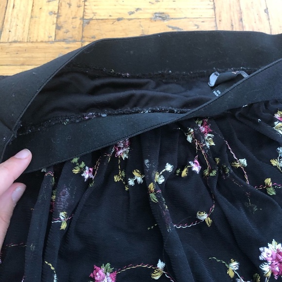 F21 Floral Tulle Skirt - Picture 10 of 10